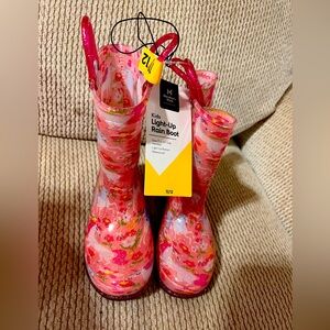Kids light up Rain Boots size 11/12